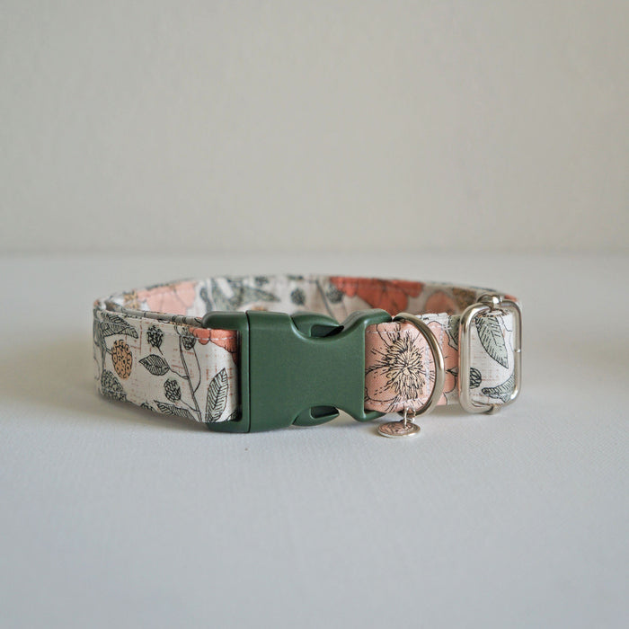 Vintage Floral Dog Collar