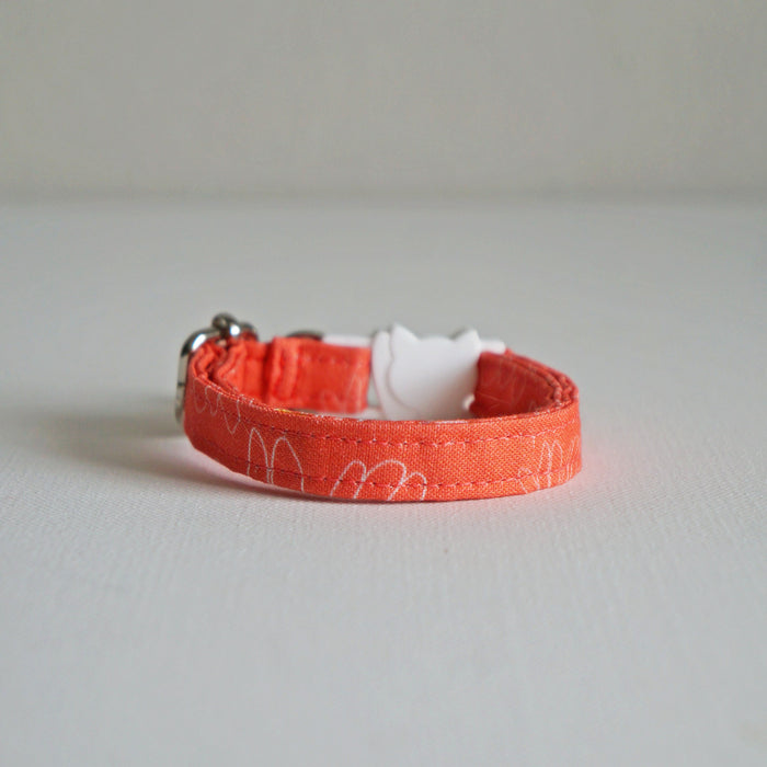 Coral Daisy Cat Collar
