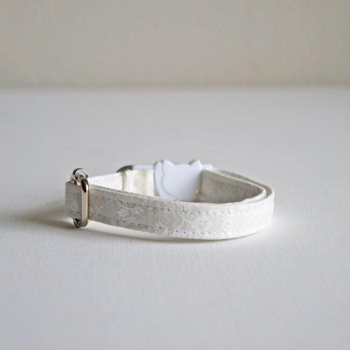 Cream Floral Cat Collar