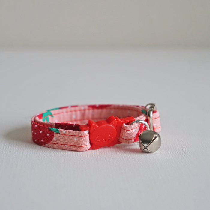 Strawberry Delight Cat Collar