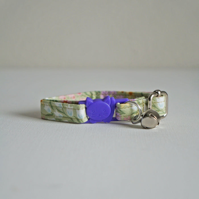 Lilac Garden Cat Collar