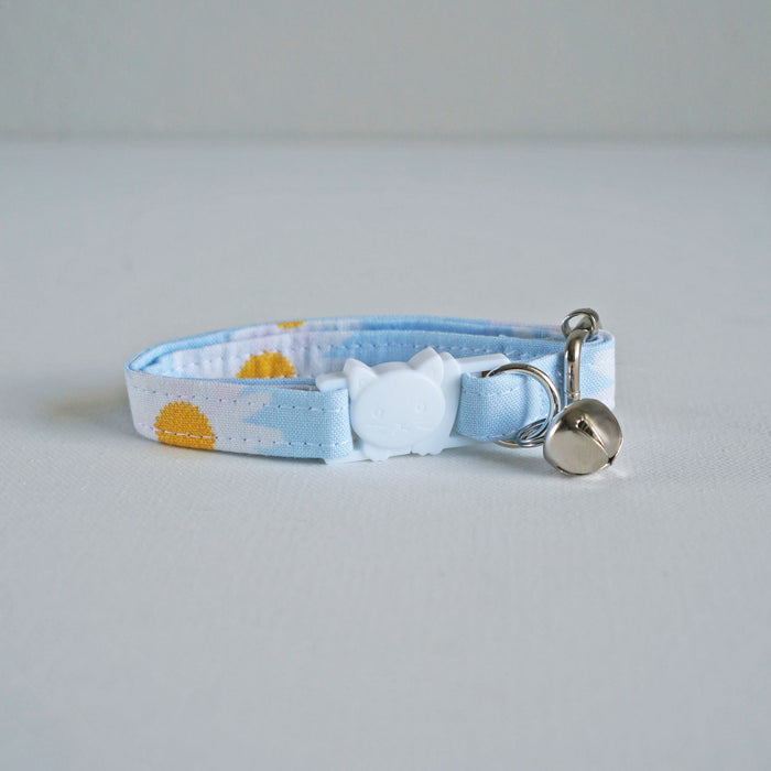 Light Daisy Cat Collar