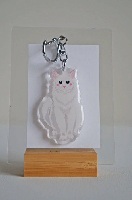 Maine Coon Cat Epoxy Keychain