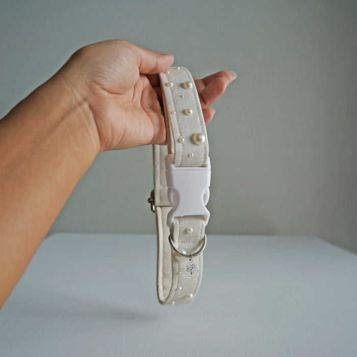 Pearl Beige Dog Collar