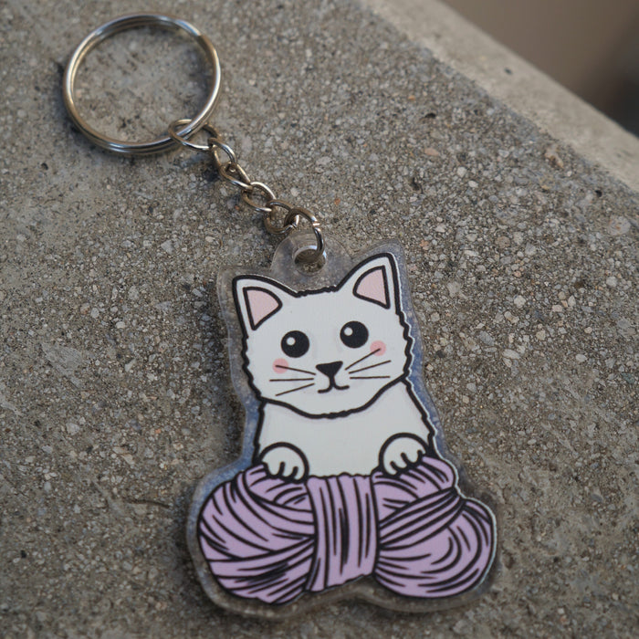 White Kitty Keychain